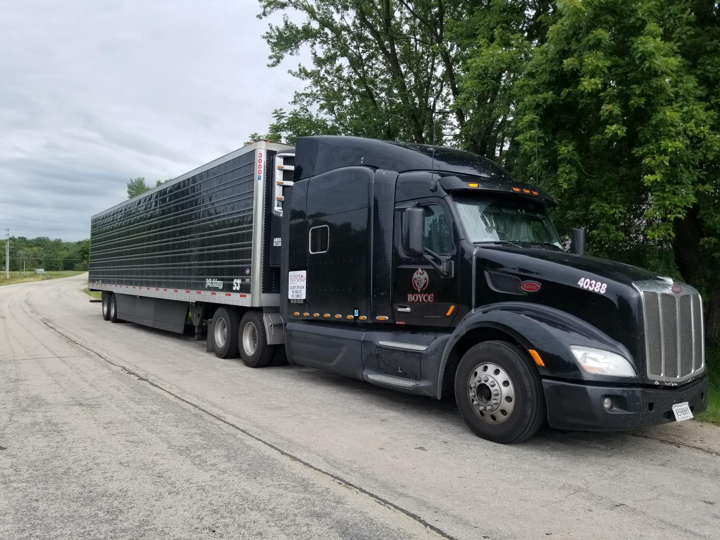 Suprise Trucking LLC: Service Image-3 Suprise Trucking LLC: Service Image-3